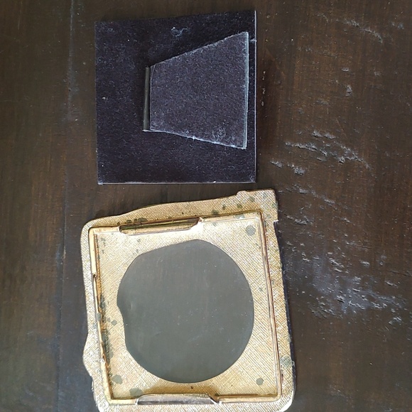 Equestrian Frame 🐎 Enamel & Brass Picture Frame Vintage Neutral Small - Picture 9 of 10